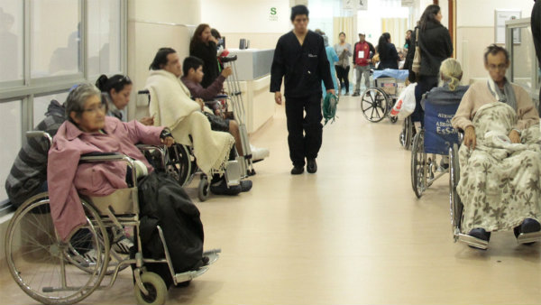 Salud en Perú: continuidad de proyectos y prevención serán claves ante las brechas que enfrenta el sistema
