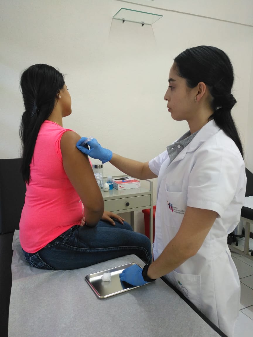 EL CONGRESO TIENE LA PALABRA: LIGA CONTRA EL CÁNCER PIDE PRIORIZAR PROYECTO DE LEY QUE AMPLÍA LA VACUNA CONTRA EL VPH HASTA LOS 26 AÑOS