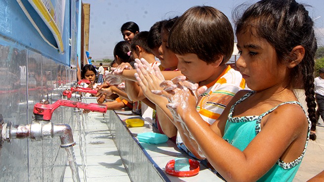 MINSA: LAVADO DE MANOS, VACUNACIÓN Y VENTILACIÓN SON CLAVES PARA PREVENIR ENFERMEDADES RESPIRATORIAS EN COLEGIOS