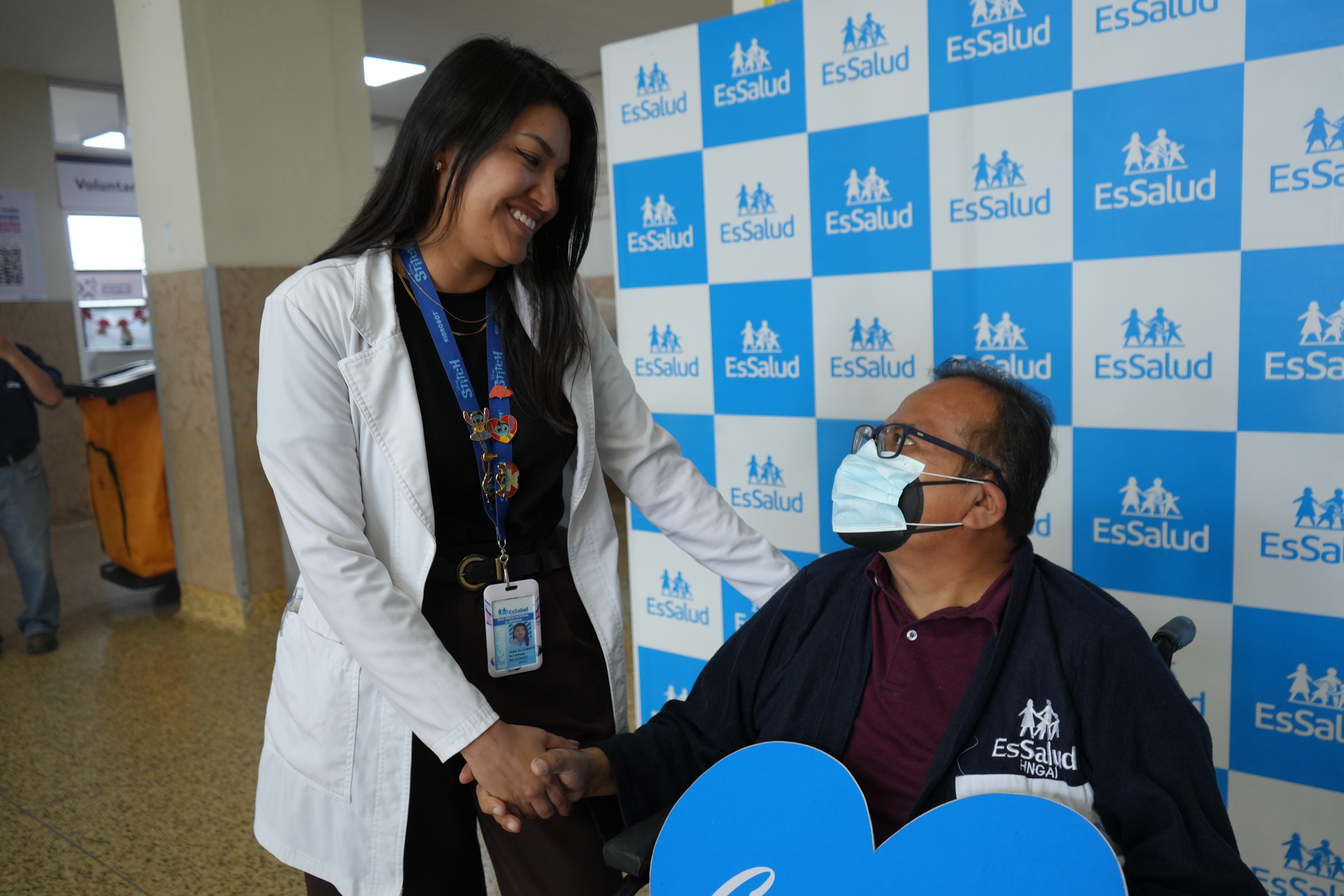 Paciente de 55 años recibió el 2026 con nuevo hígado gracias a exitoso trasplante en EsSalud