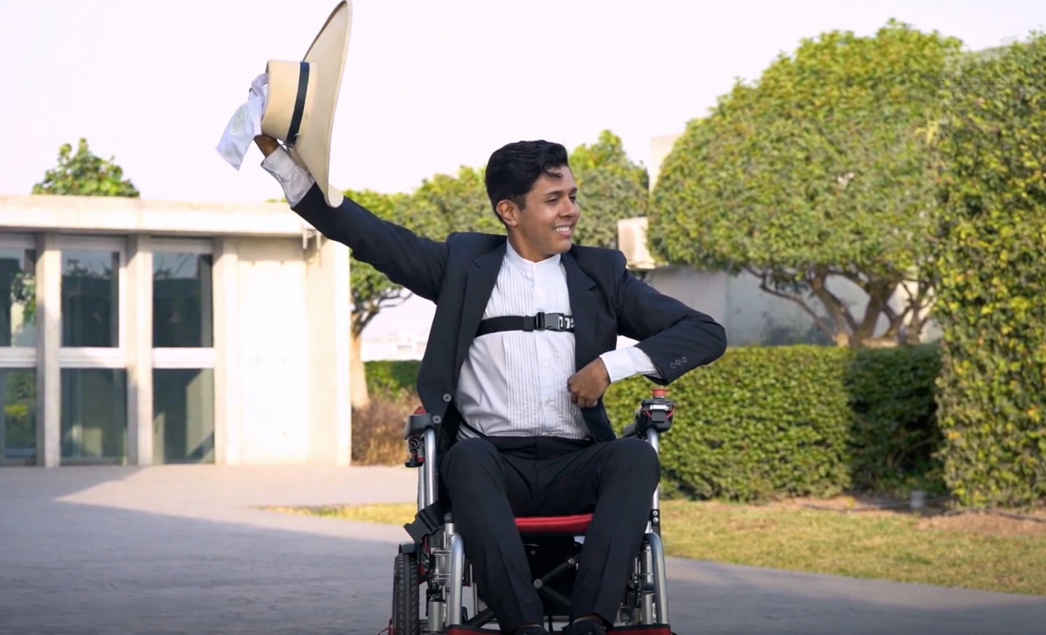 Día Nacional de la Persona con Discapacidad: innovación peruana permite desplazarse en silla de ruedas sin usar las manos