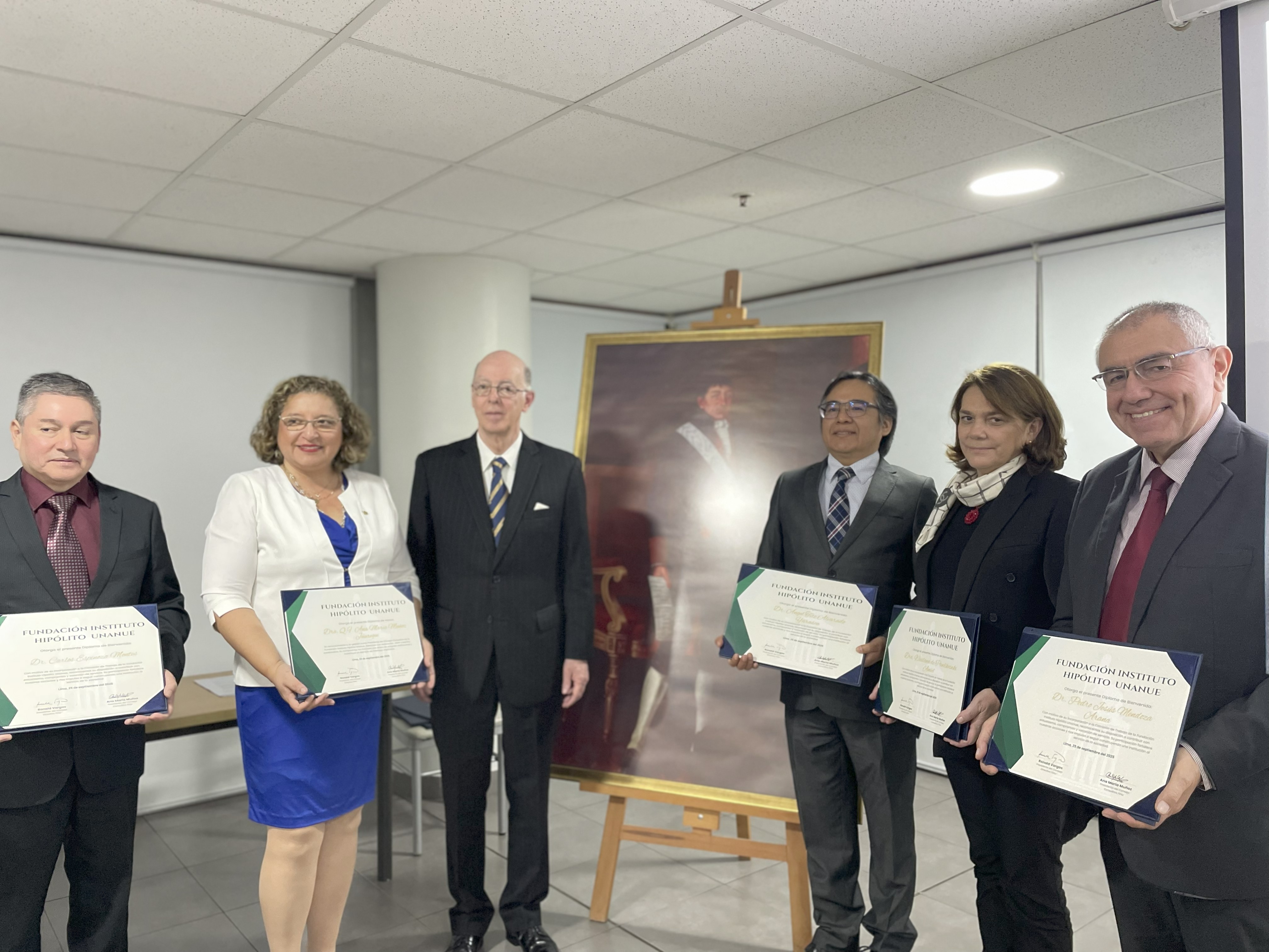 Fundación Instituto Hipólito Unanue instala nueva Comisión de Trabajo del Consejo Consultivo y designa como presidente al Dr. Eduardo Payet