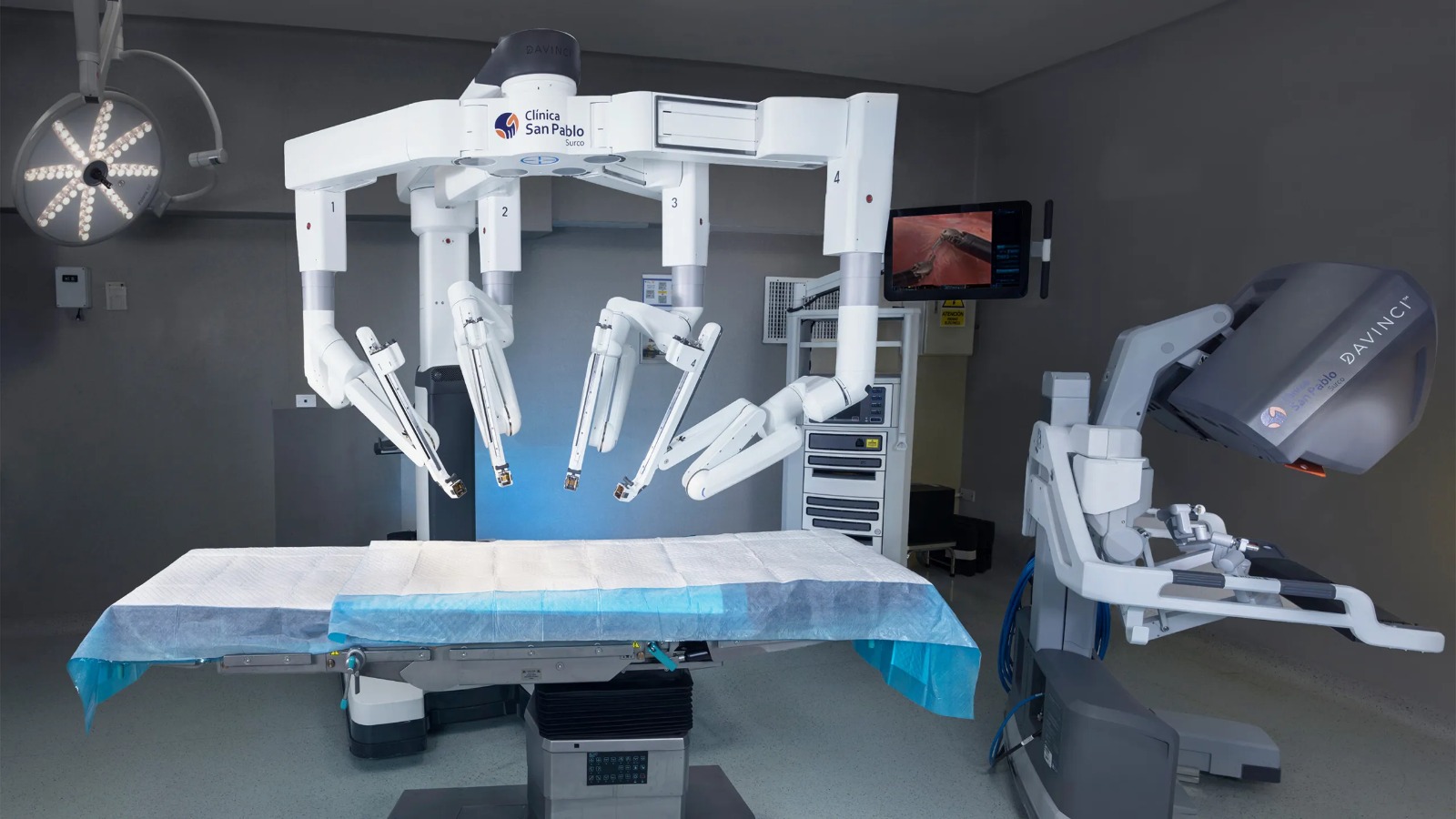 Clínica San Pablo incorpora cirugía robótica Da Vinci y fortalece su oferta de procedimientos mínimamente invasivos