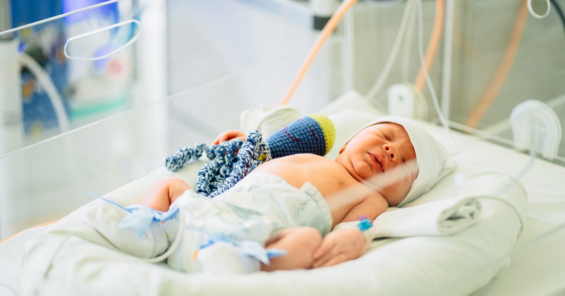 El Servicio del Banco de Leche Humana del Hospital Cayetano Heredia es crucial para salvar la vida de bebés prematuros y mas vulnerables, asegura nutricionista.