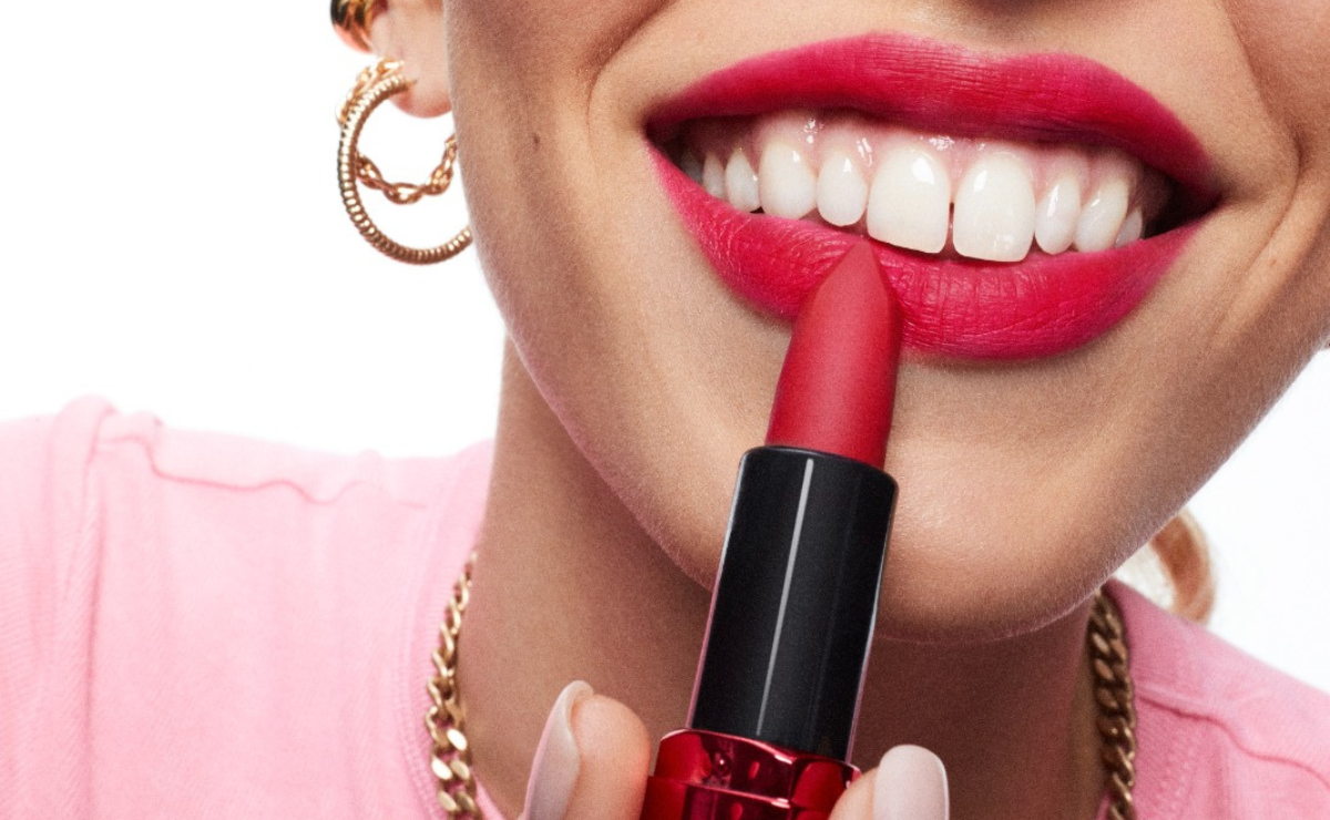 Día del Labial: cómo elegir el color y la textura ideal según el clima