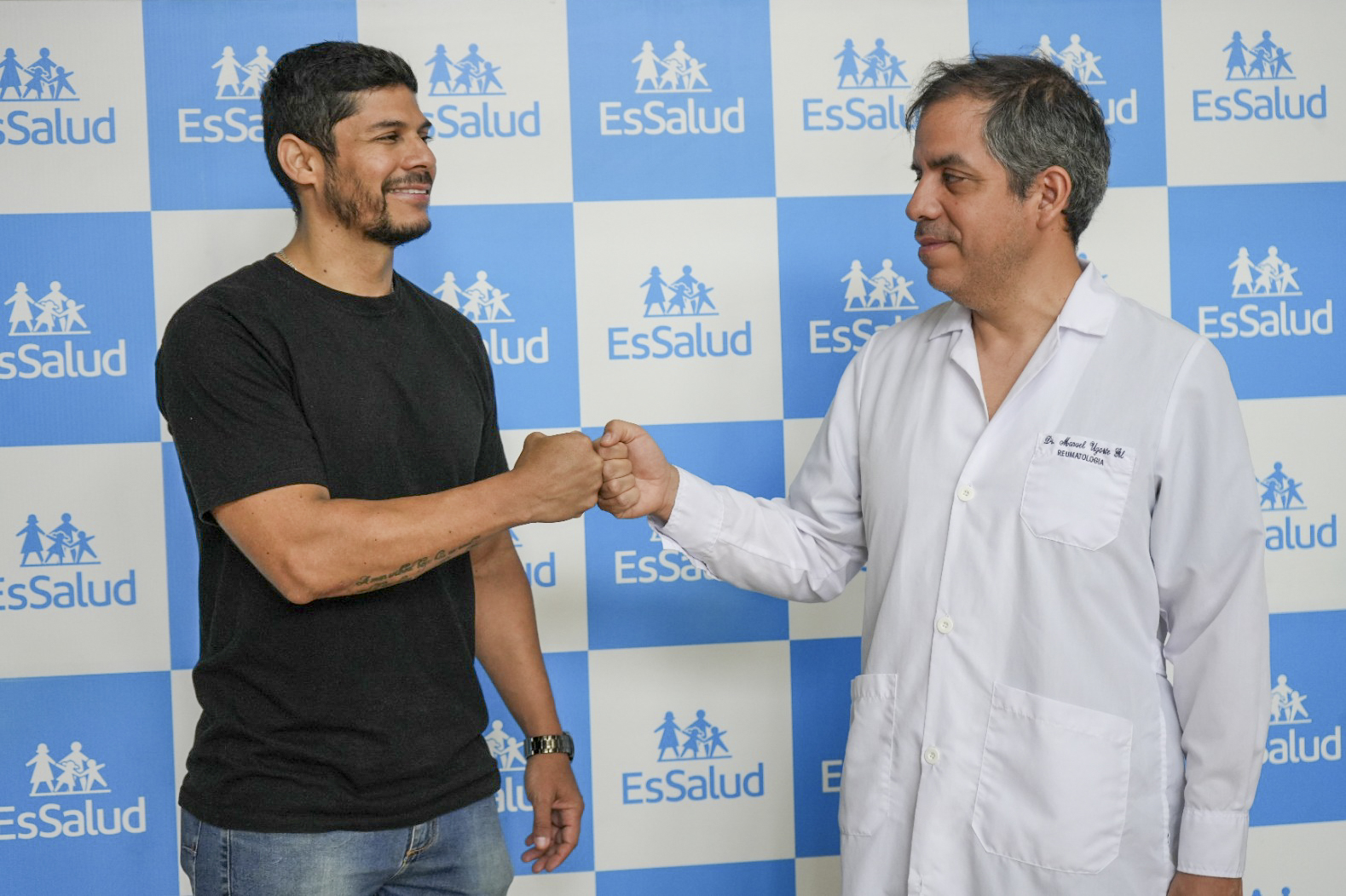 Médicos de EsSalud logran que paciente con lupus supere afección neurológica y renal