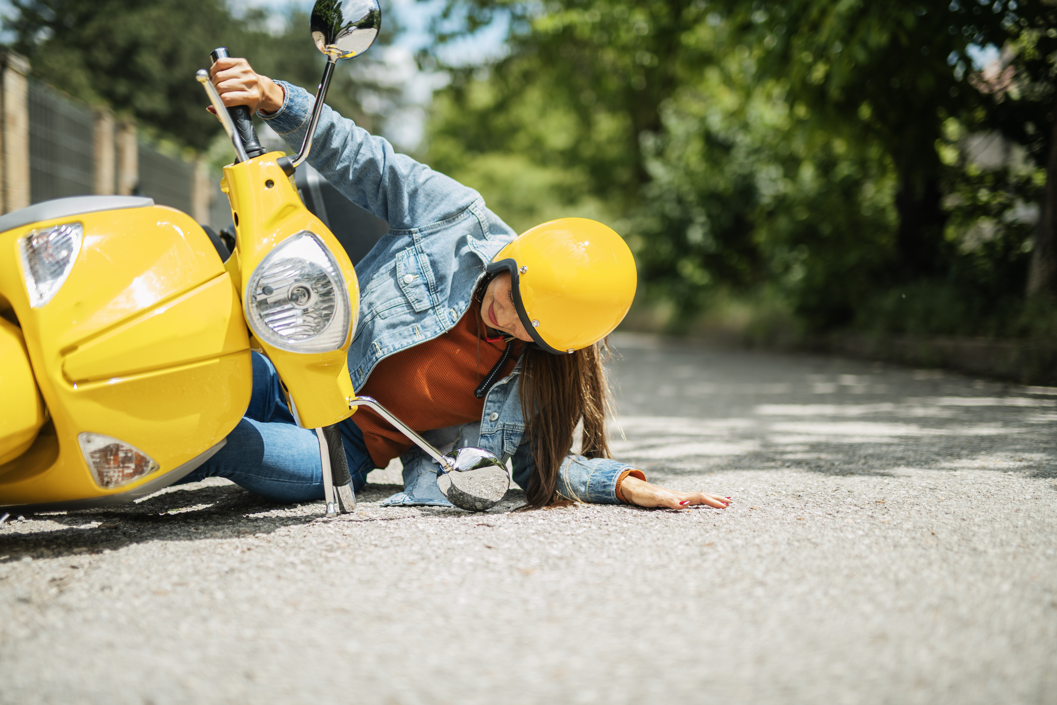 Touring y Automóvil Club del Perú: 1 de cada 4 motociclistas maneja pendiente del teléfono