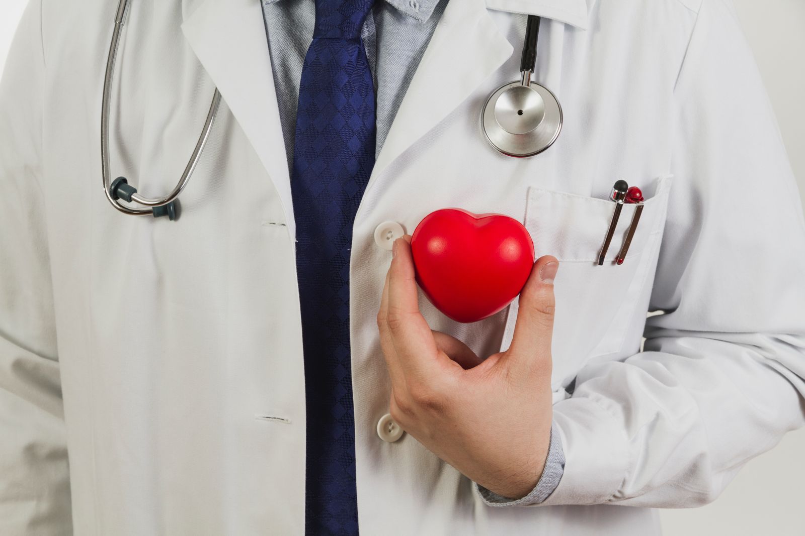 La prevención es la clave para la salud de tu corazón : 5 señales de alerta de que tu corazón podría estar en riesgo