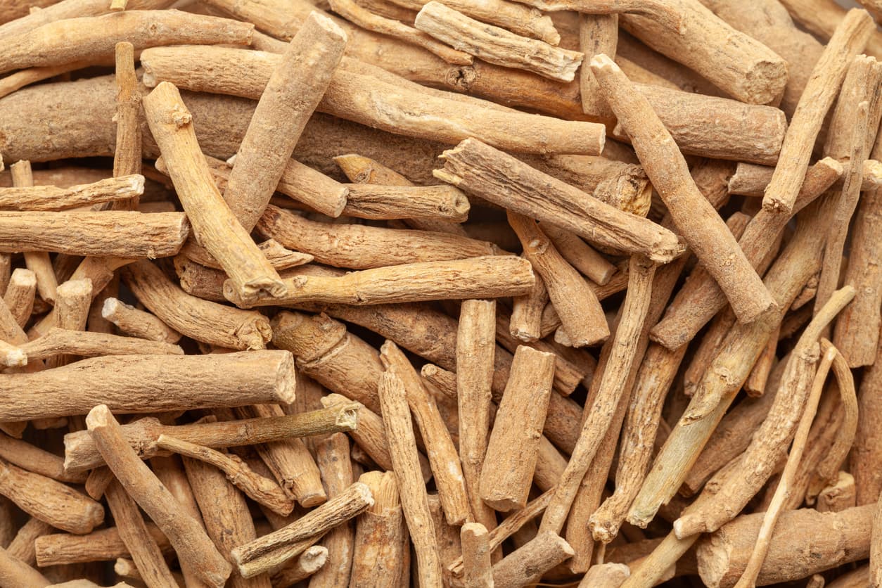 Ashwagandha: cinco maneras de aprovechar sus beneficios de forma segura