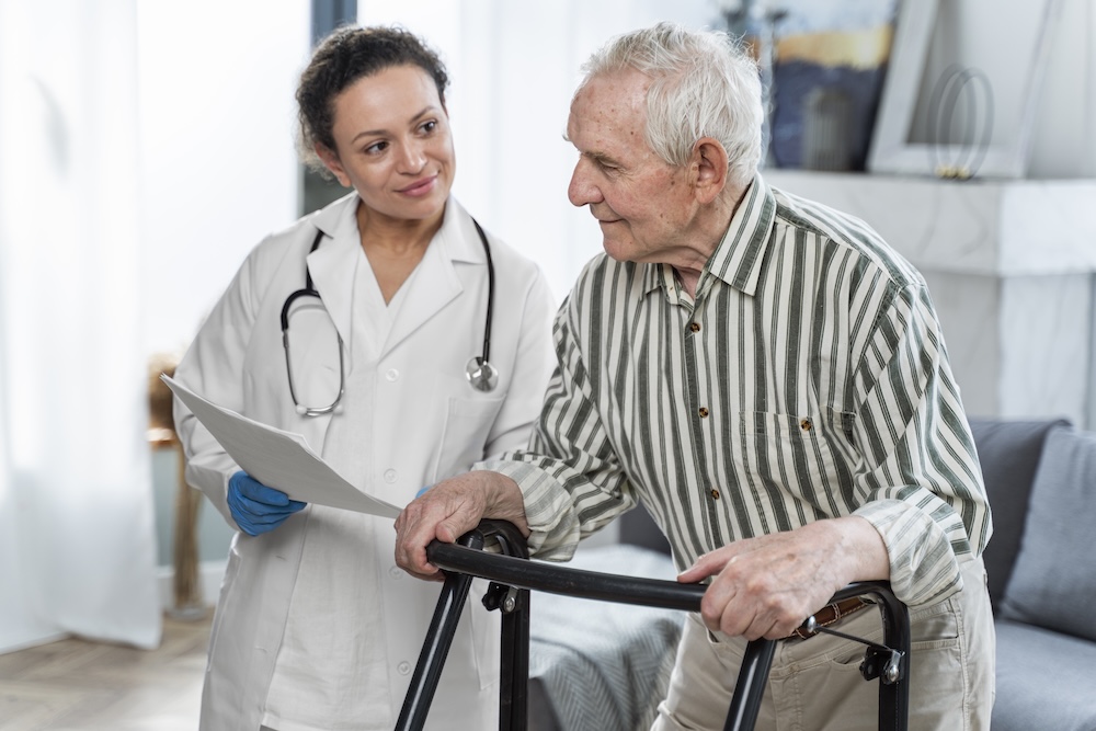 Adultos mayores: ¿cómo detectar una desnutrición oculta?