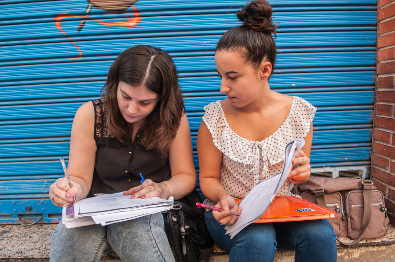 Desde su impacto en la salud hasta su uso cotidiano: los mitos sobre los protectores diarios