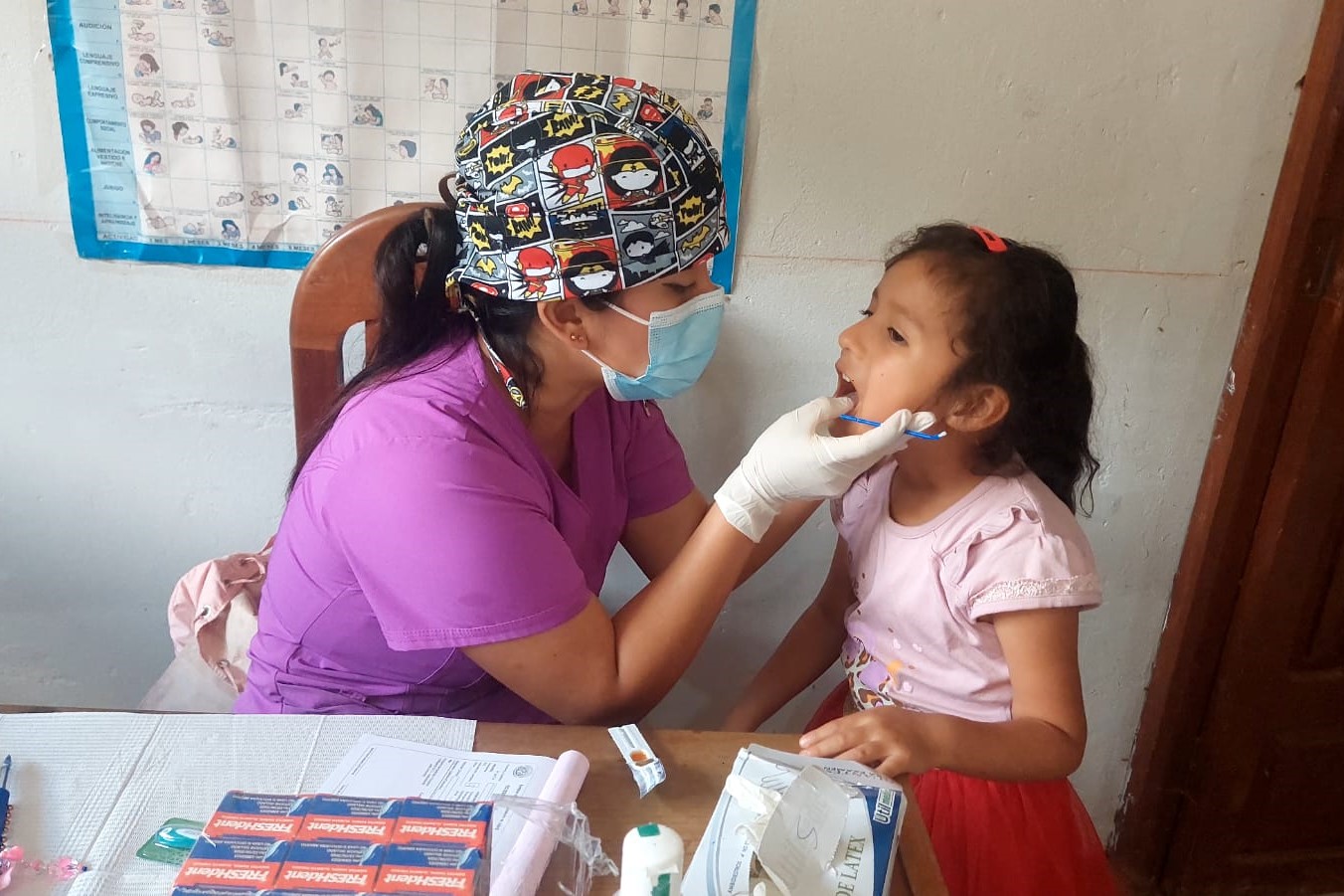 Huánuco: niños de comunidad Maravillas previenen la anemia y cuidan su salud bucal durante campaña médica
