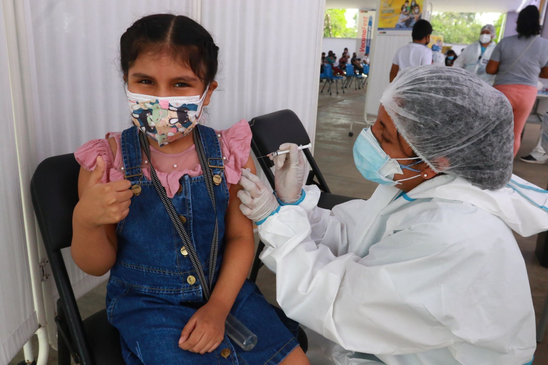 ¿Por qué es importante comprometerse con la vacuna a niños y niñas?
