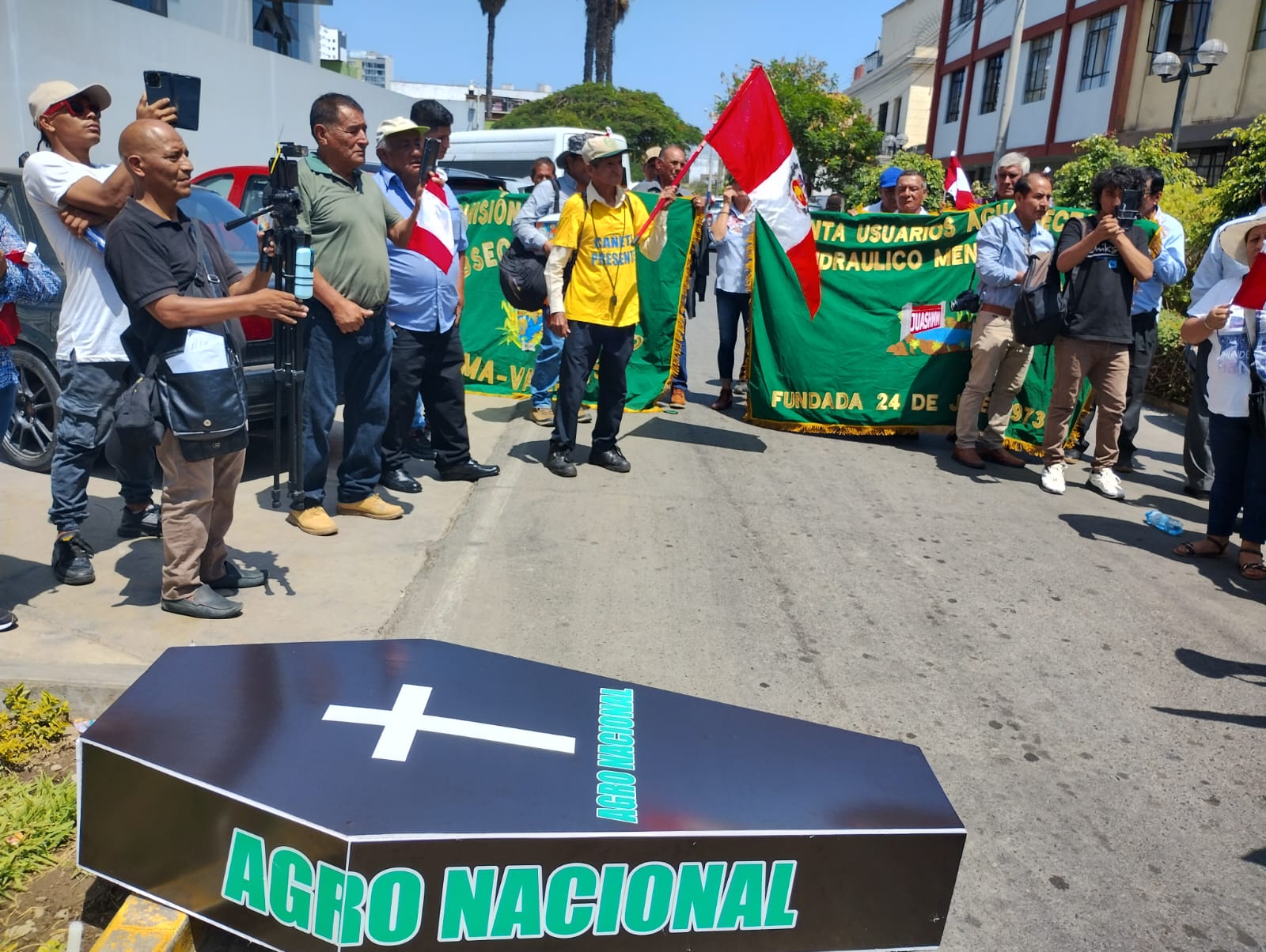Agricultores rechazan actos de corrupción y piden salida de ministra Contreras