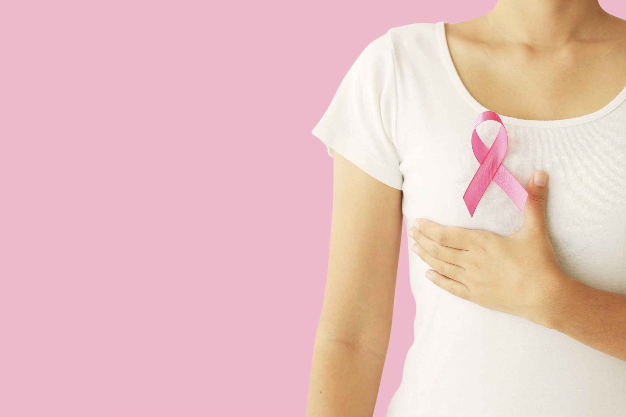 Cáncer de mama: No sentir un bulto no significa estar libre de riesgo, advierten expertos