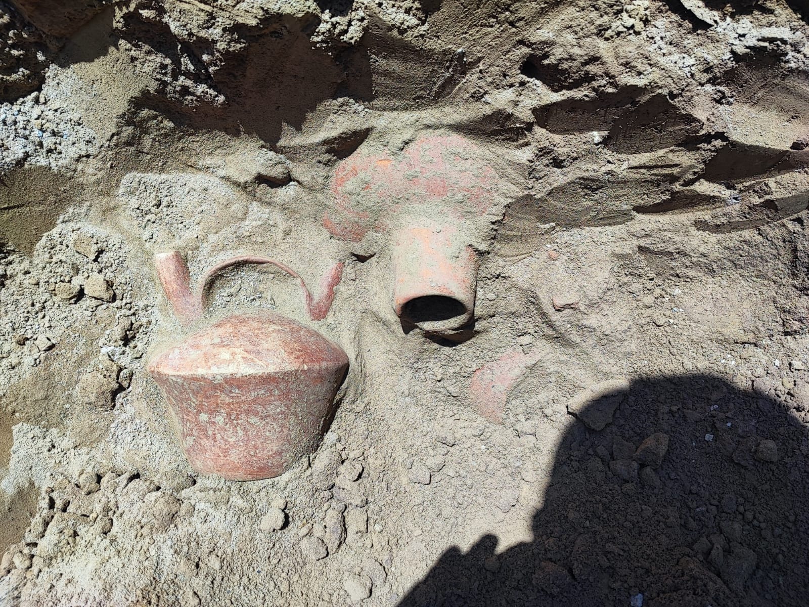 Vía Expresa Santa Rosa: Hallan restos arqueológicos de hace aproximadamente 2,000 años de antigüedad