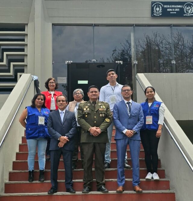 EJERCITO DEL PERÚ Y ONG VIDA FIRMARON CONVENIO PARA TRABAJAR EN FAVOR DEL AMBIENTE EN EL TERRITORIO NACIONAL.