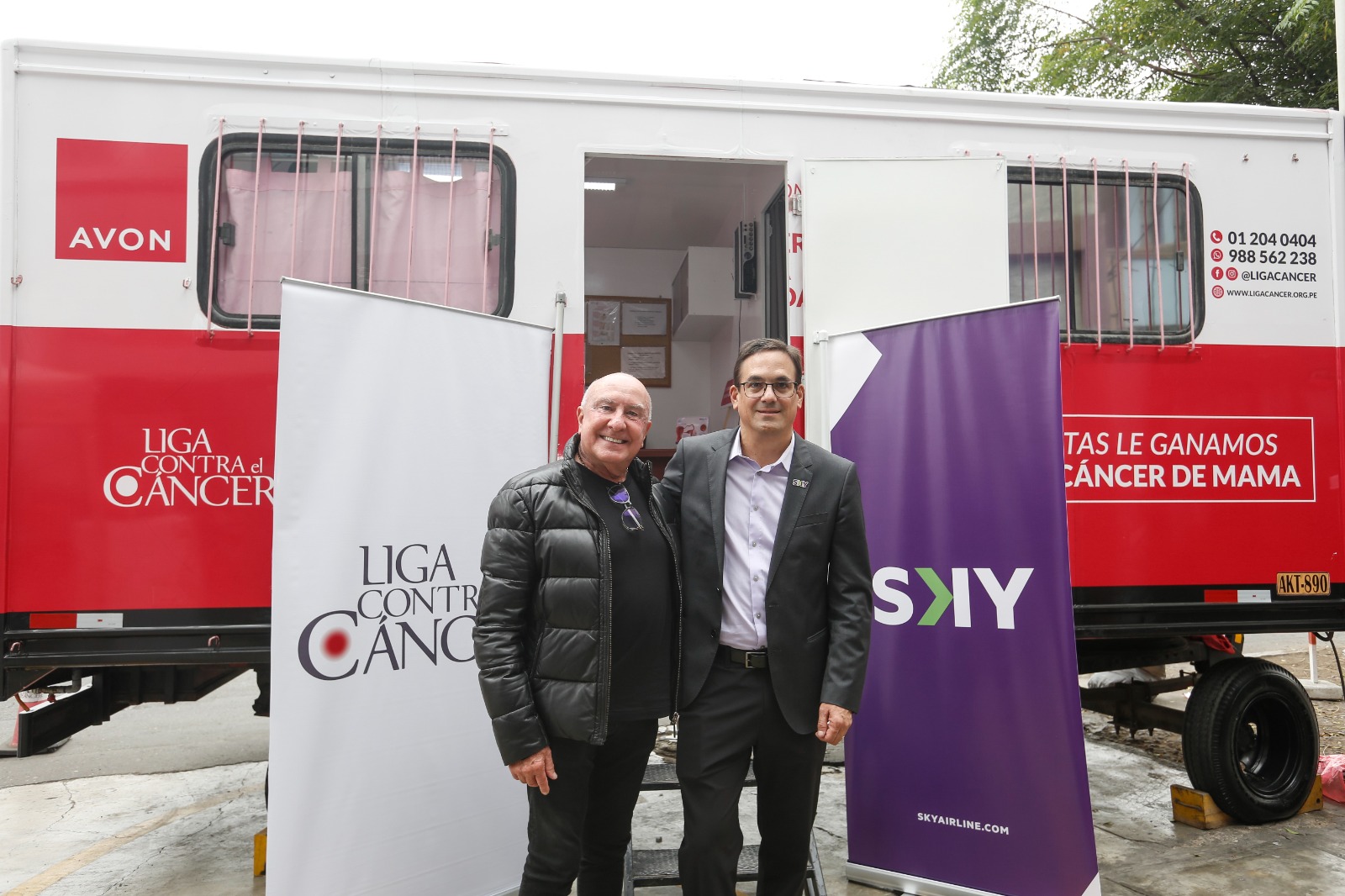 SKY y la Liga Contra el Cáncer celebran resultados de la alianza que ha permitido llevar salud y prevención por el Perú