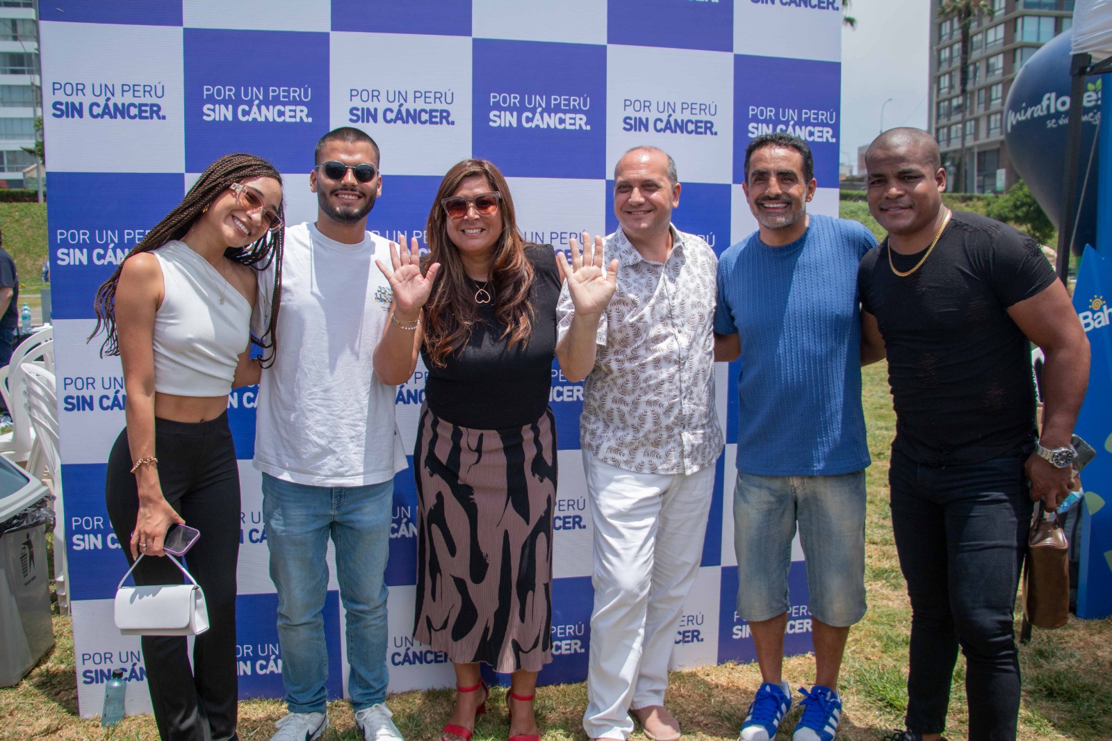Fernando Llanos, Adolfo Aguílar, Tomás Suárez-Vértiz, Pamela López y Valentino se unen a favor de la lucha contra el cáncer de piel