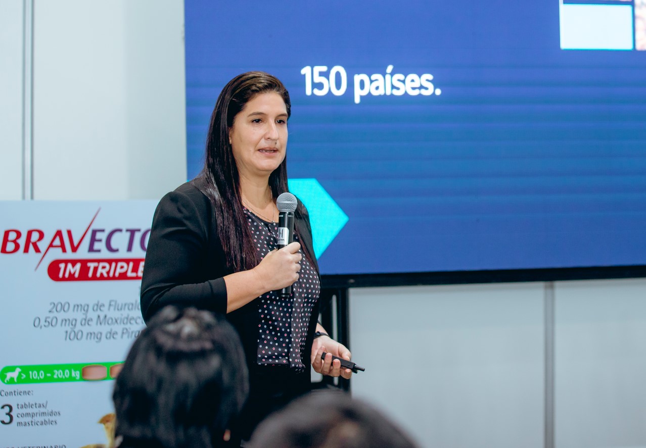 MSD Animal Health presenta BRAVECTO 1M Triple: Primera protección mensual efectiva contra parásitos internos y externos