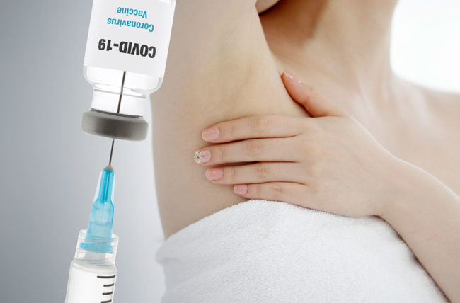 No se alarme por este efecto secundario de la vacuna COVID-19 que podría confundirse con el cáncer de mama