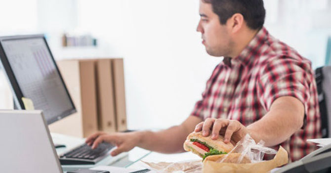 La nutrición en el trabajo: clave para la salud y la productividad laboral