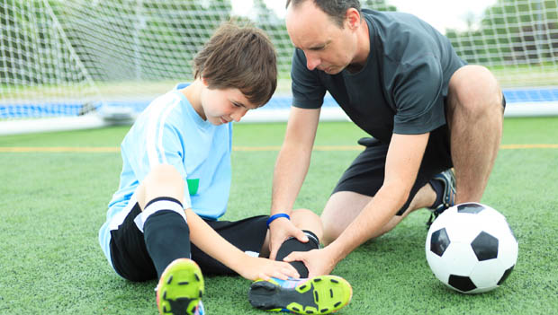 Conoce las lesiones deportivas más frecuentes en verano y cómo prevenirlas