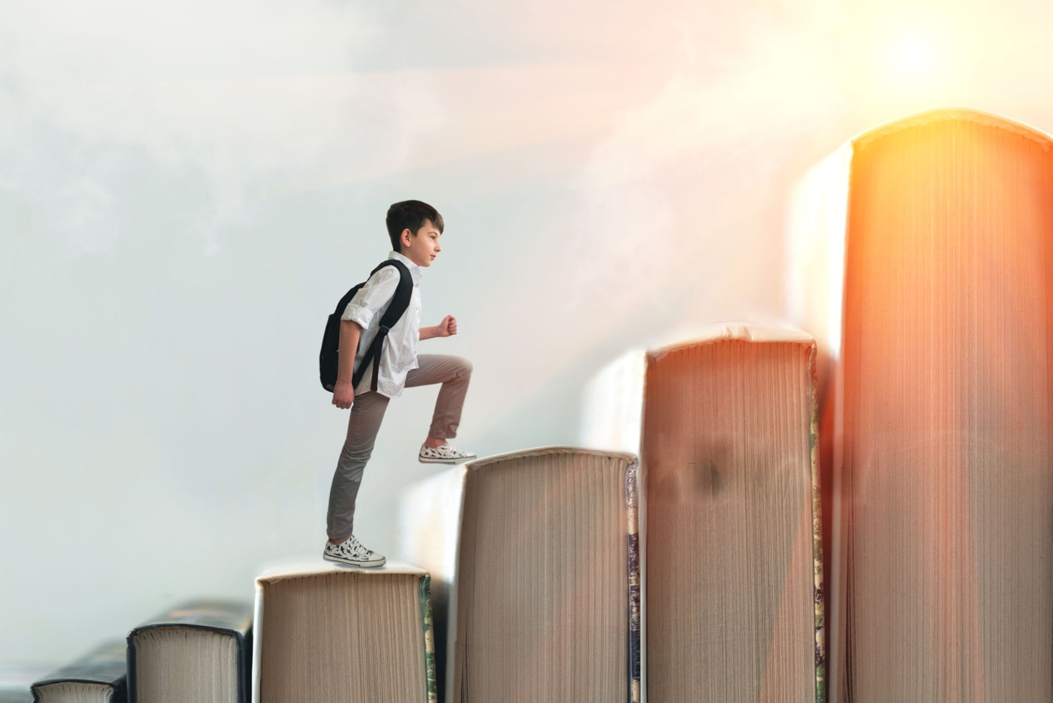 Papás primerizos: claves para planificar la educación de tus hijos desde hoy