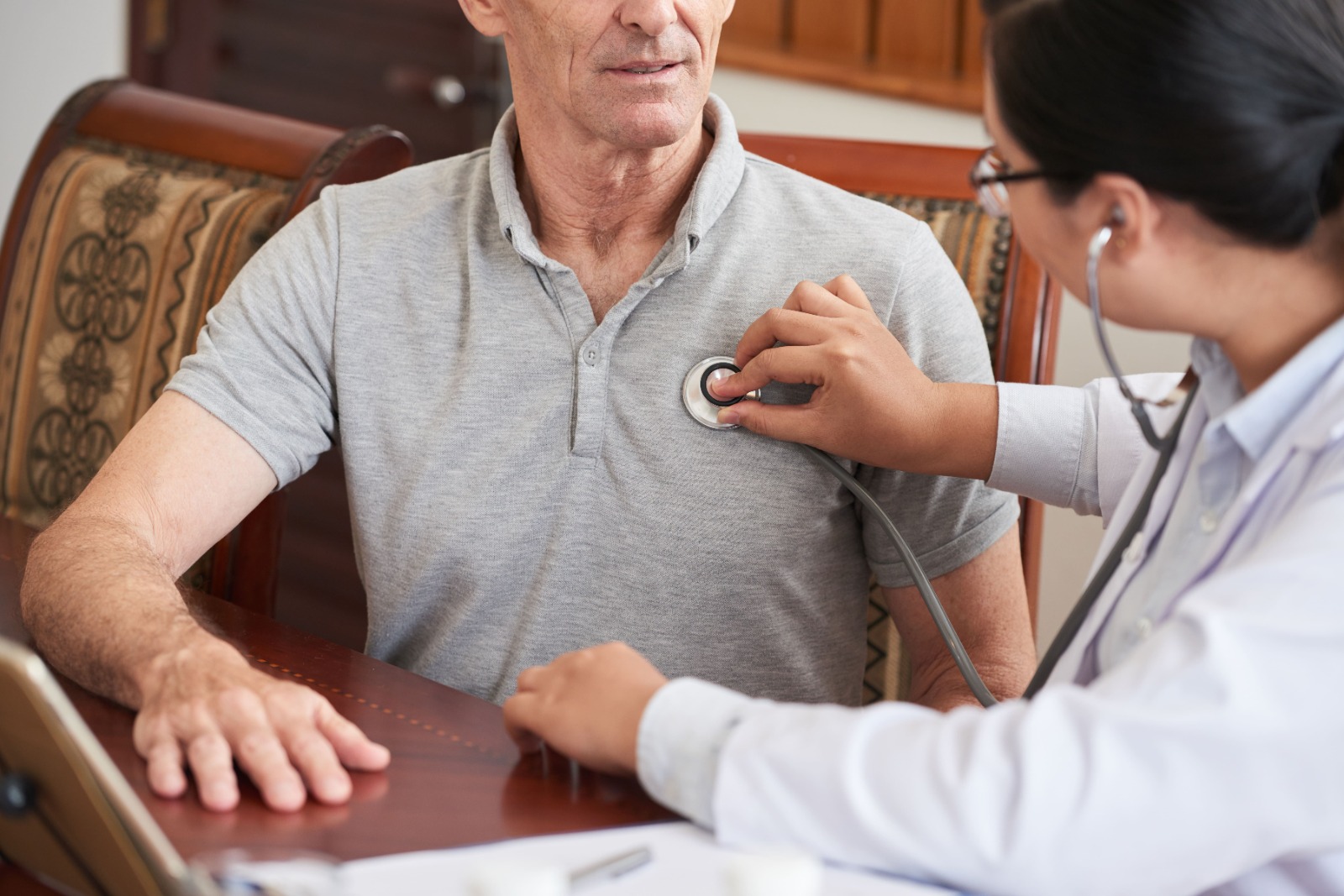 Fiestas de fin de año: ¿Cómo afrontarlas si eres un paciente cardiaco?