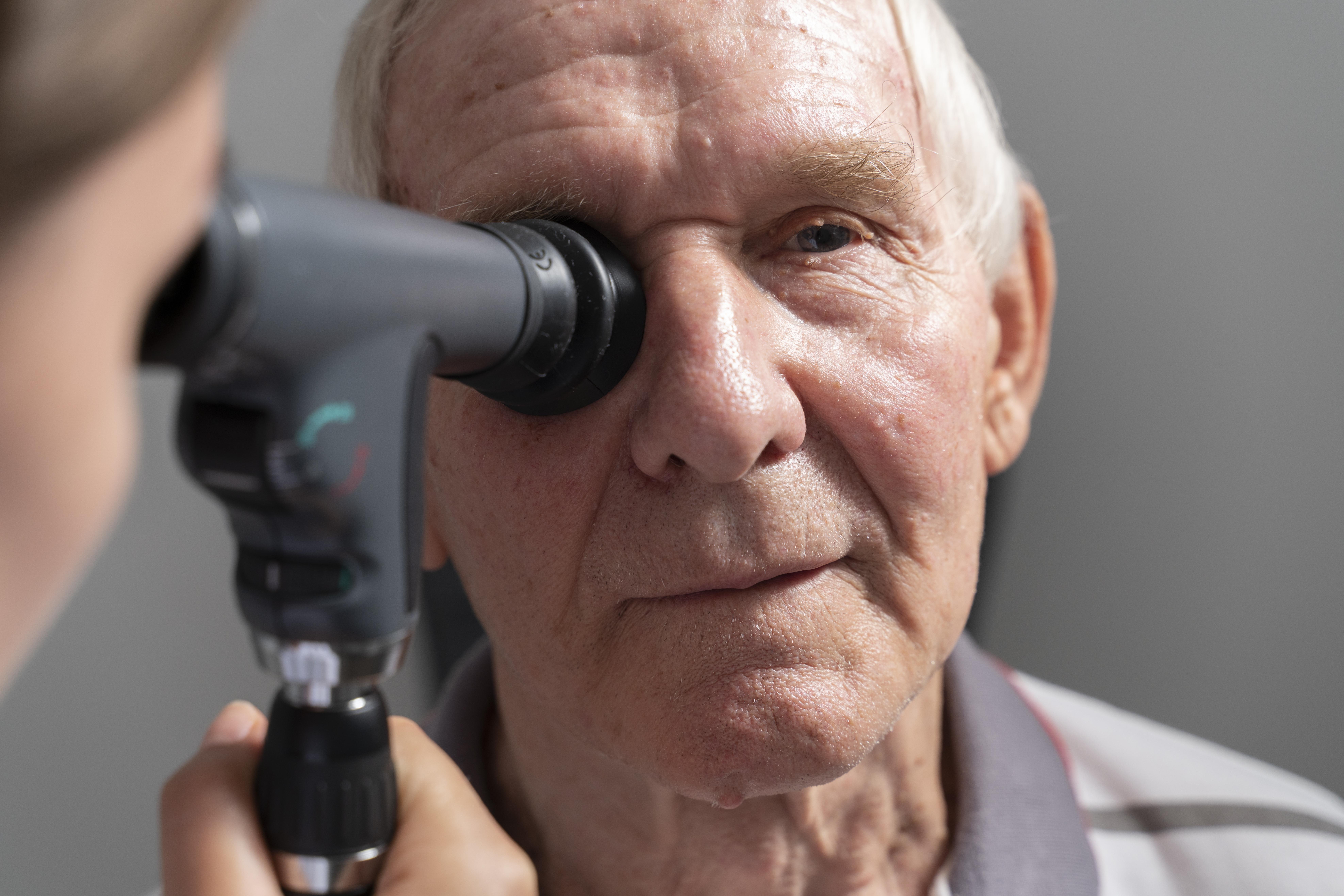 Falta de control visual expone a personas con diabetes a la pérdida total de visión  