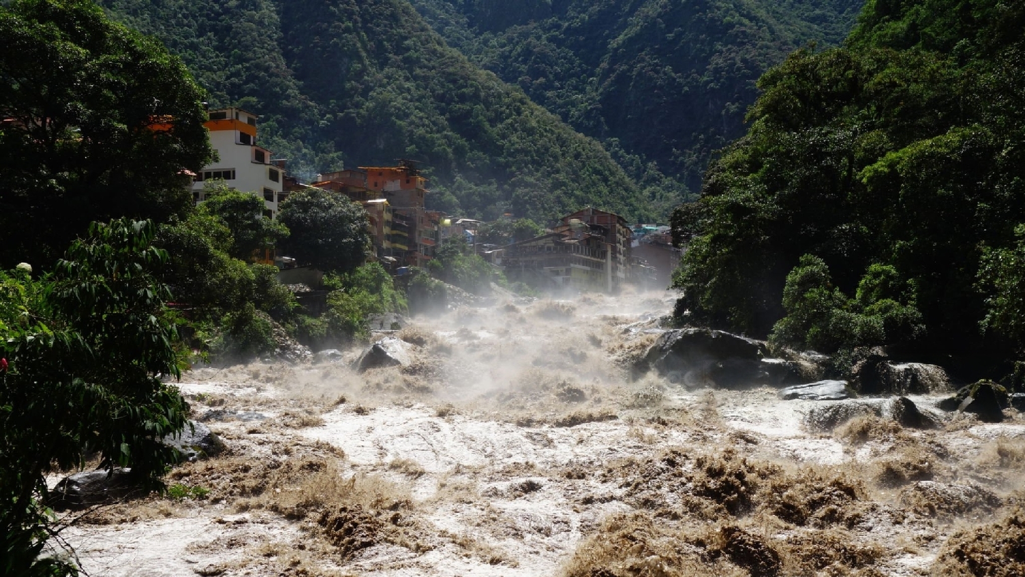 Fenómeno de El Niño: Protege tu hogar y familia con estos valiosos consejos