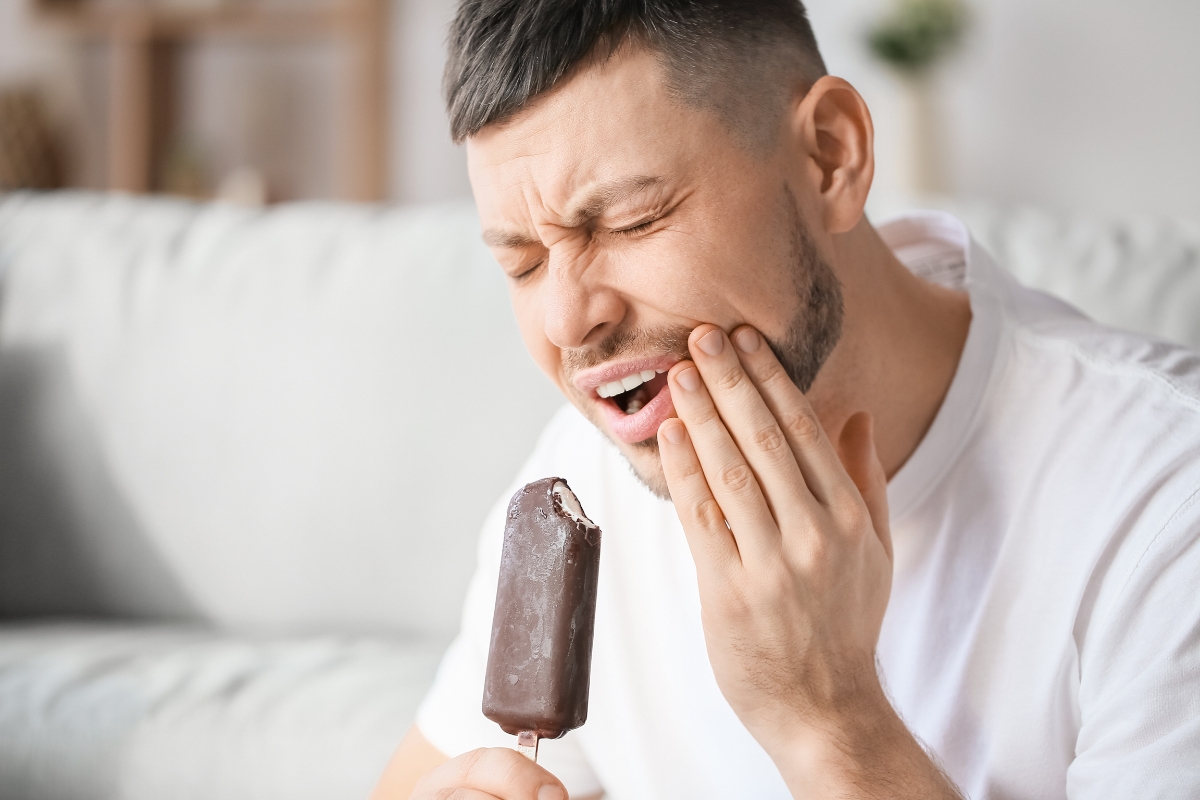 Protege tu sonrisa este verano: Consejos para evitar la sensibilidad dental