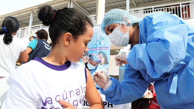 MINSA REDUCE META DE VACUNACIÓN CONTRA EL VPH PARA 2025